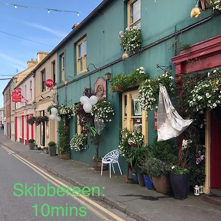 Streamside With Parking * Drimoleague