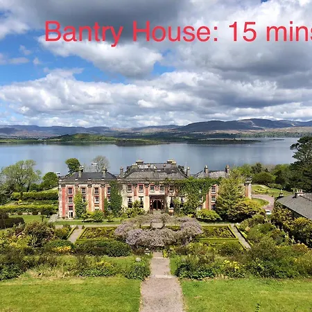 Streamside With Parking Drimoleague