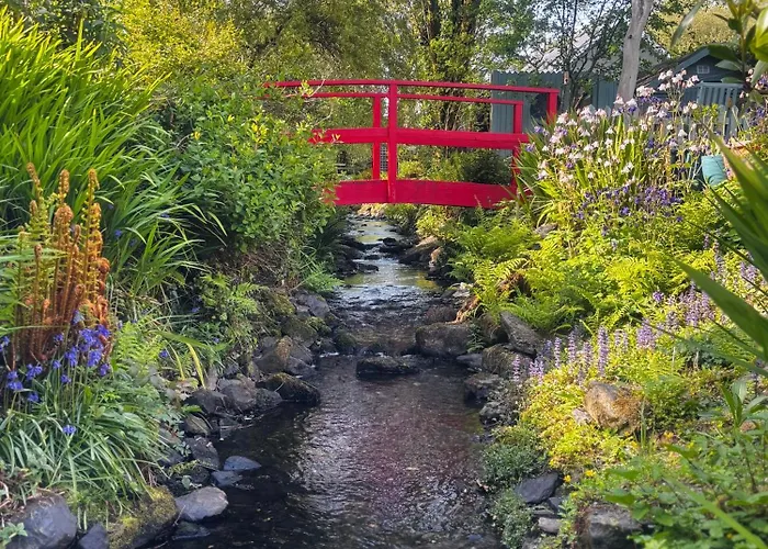 Streamside With Parking * Drimoleague